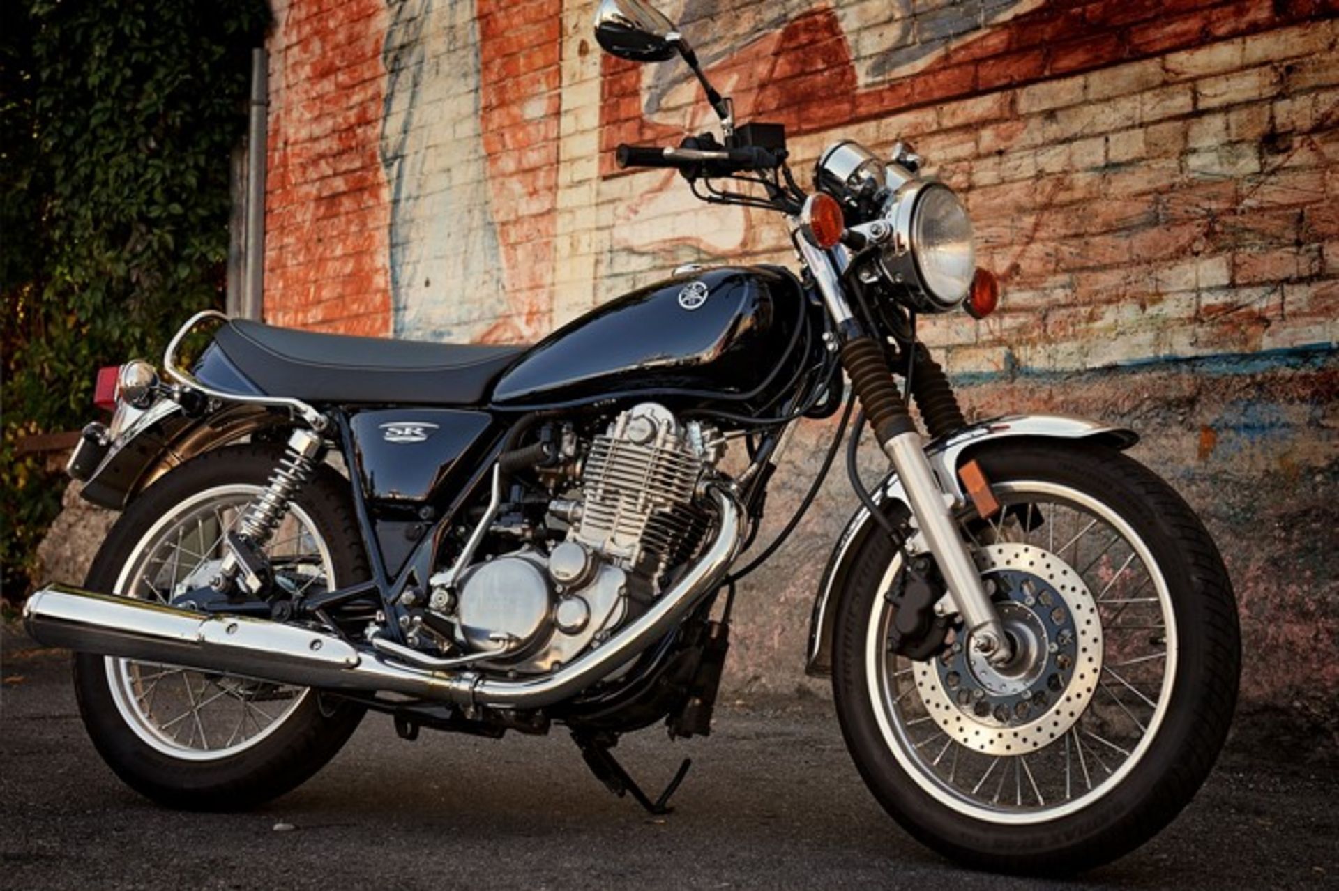 Yamaha SR400