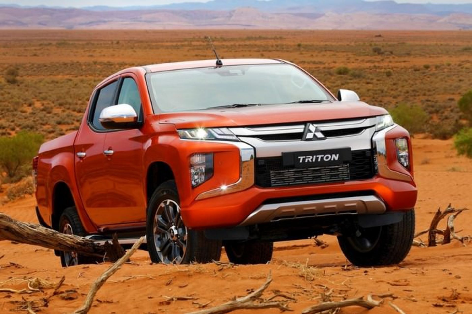 2020 Mitsubishi/triton L200