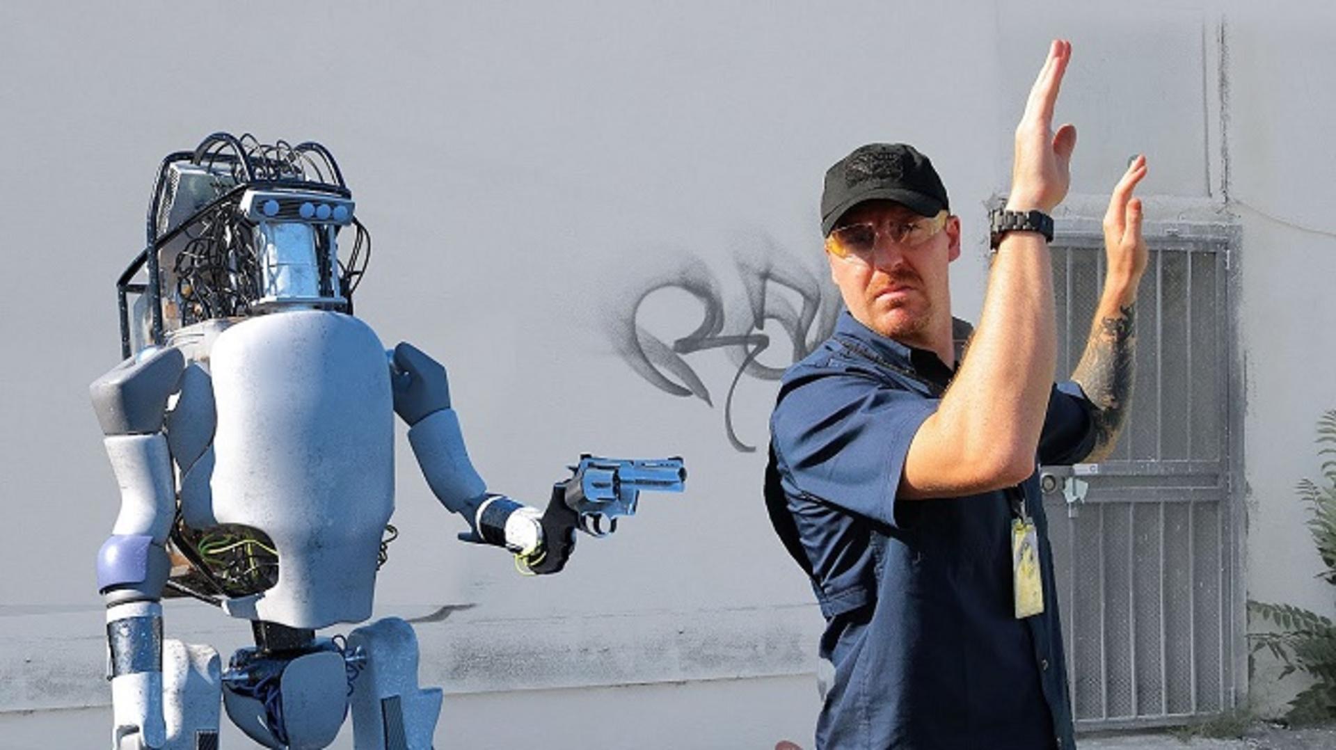 ربات / robot