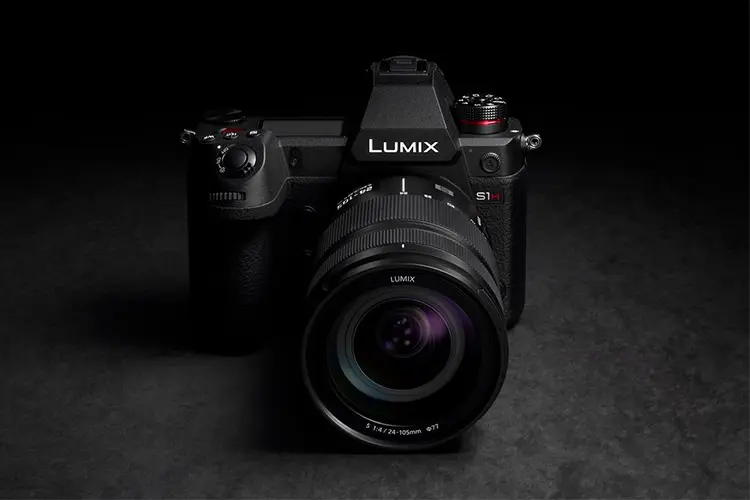 پاناسونیک لومیکس Panasonic lumix S1h