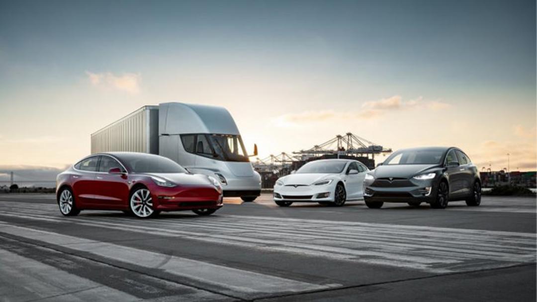 تسلا خودروی الکتریکی / tesla