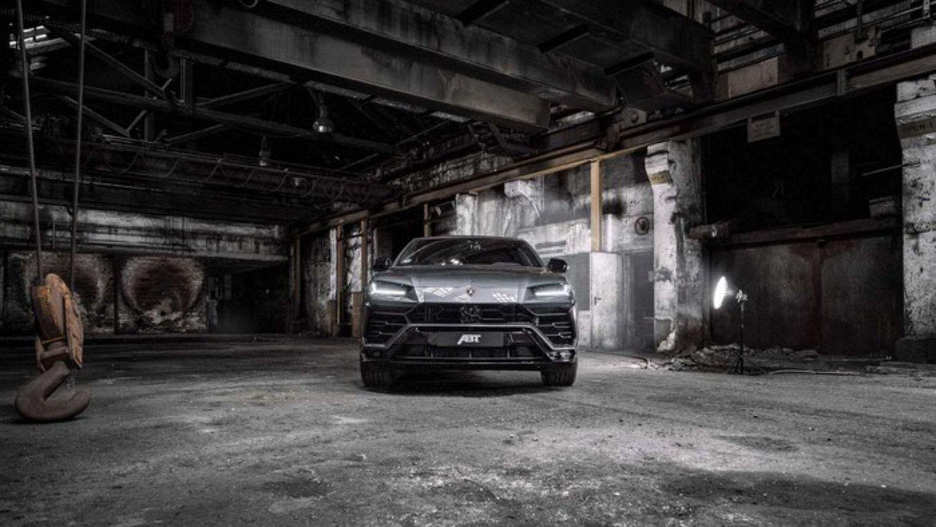 Lamborghini Urus by ABT