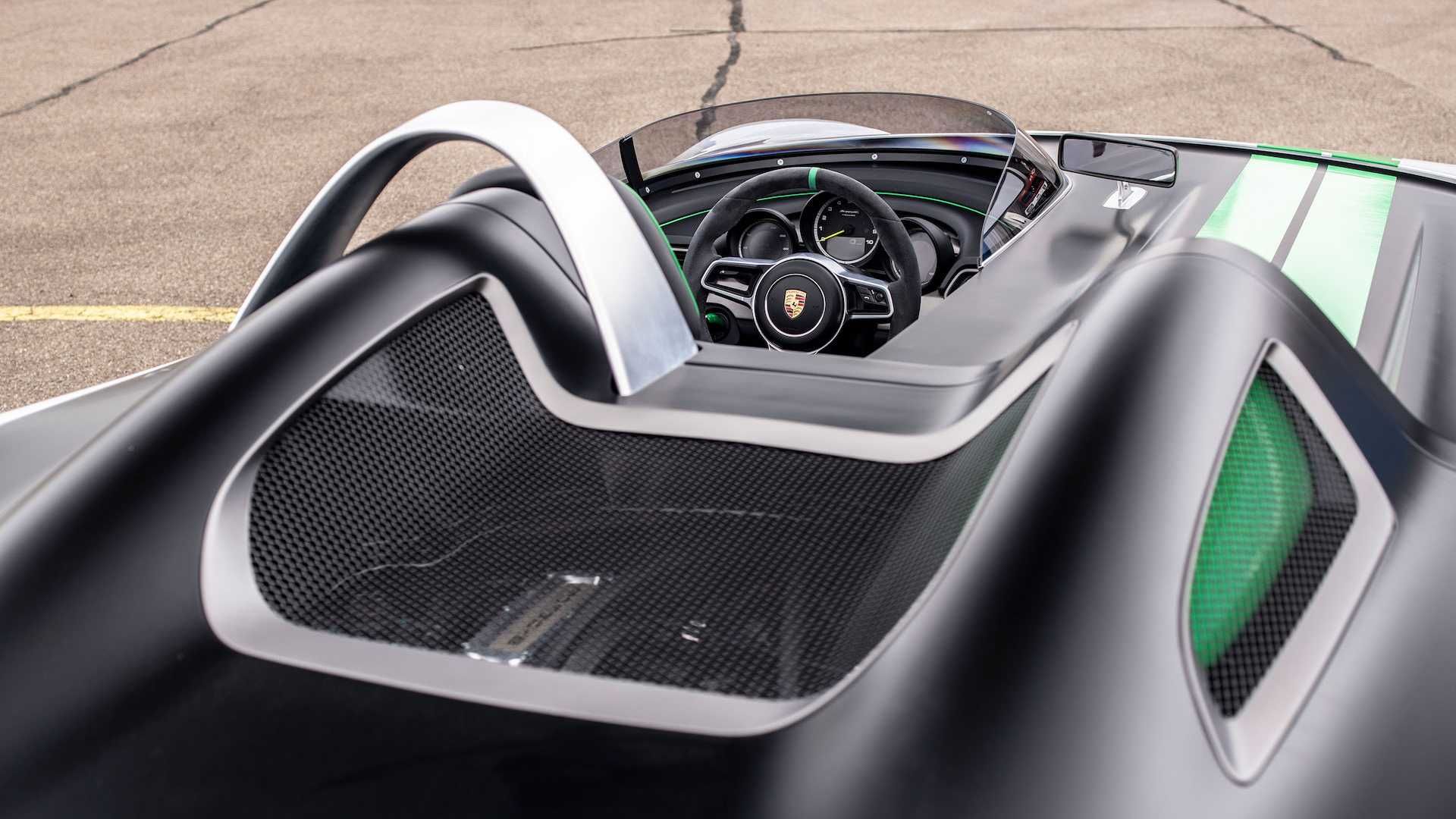 Porsche 981 Bergspyder / پورشه 981 برگ اسپایدر