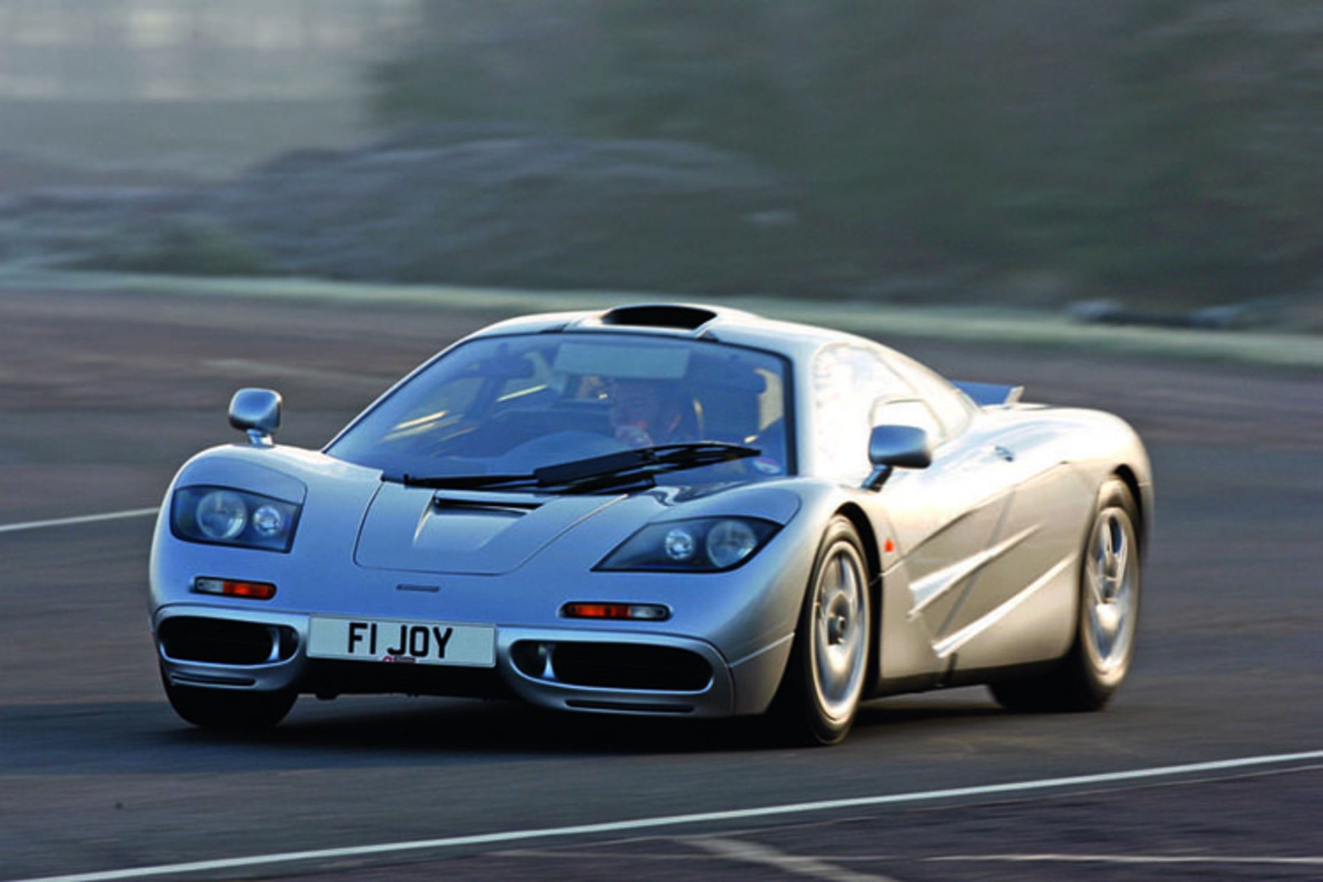 Gordon Murray T.50 / ابرخودرو گوردون موری 