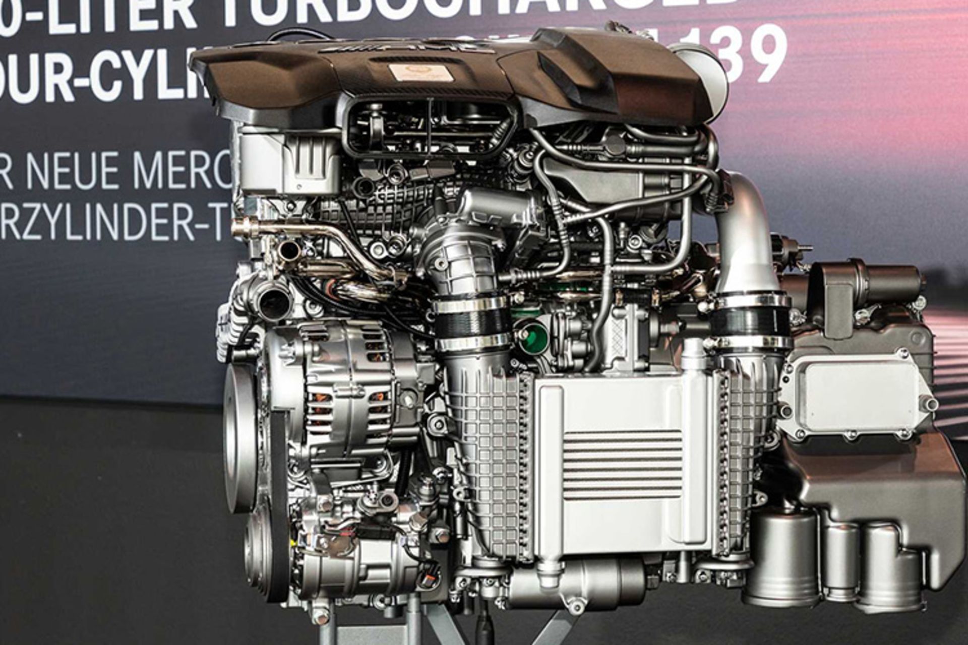 پیشرانه ۴ سیلندر AMG M139