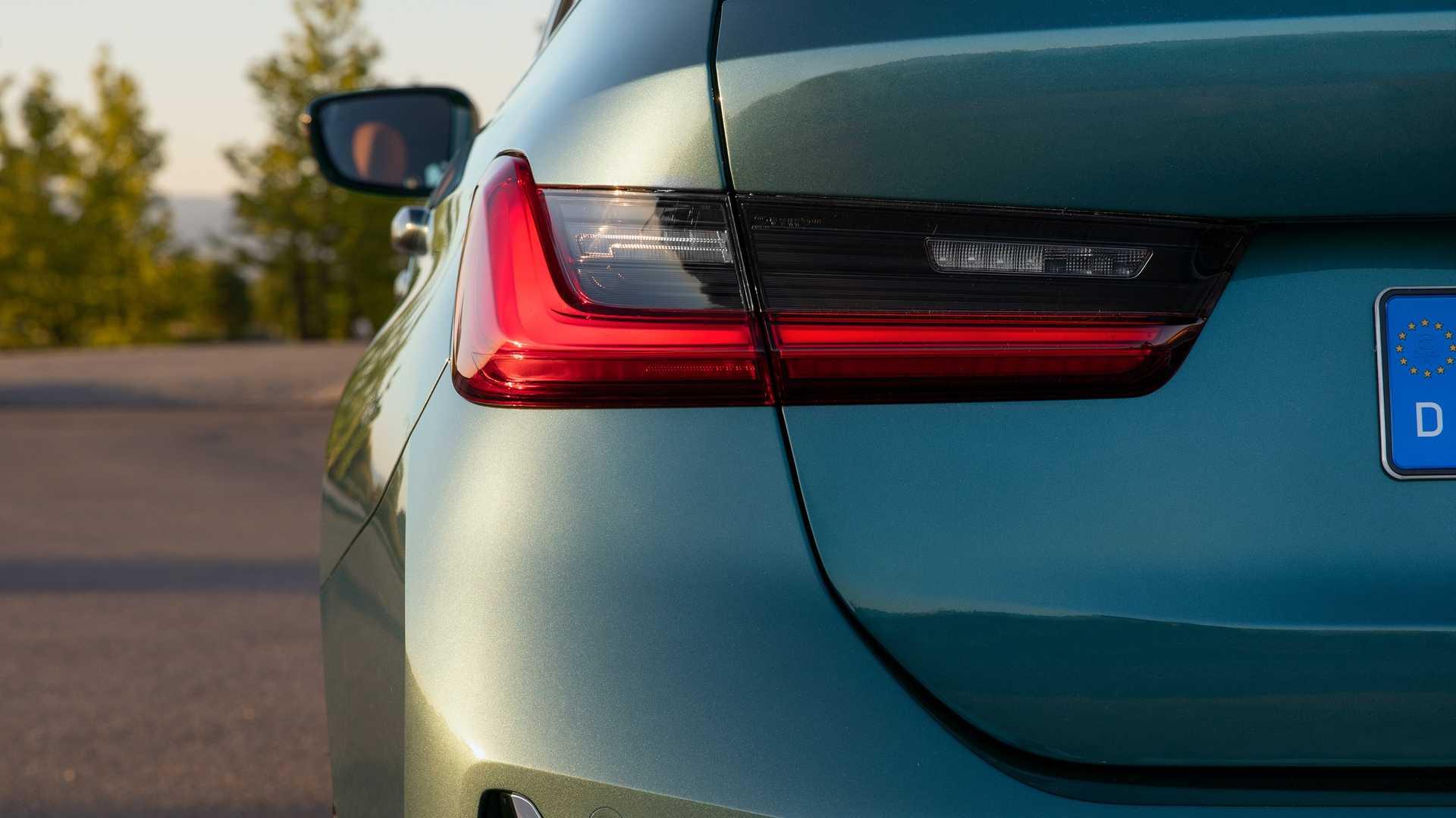 2020 BMW 3 Series Touring / بی ام و سری 3 تورینگ استیشن واگن