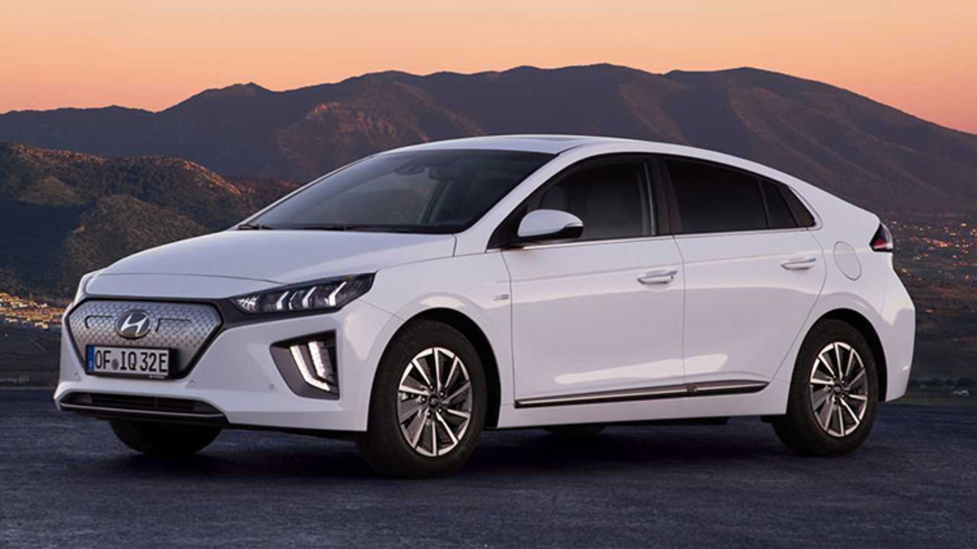 Hyundai IONIQ Electric / هیوندای آیونیک