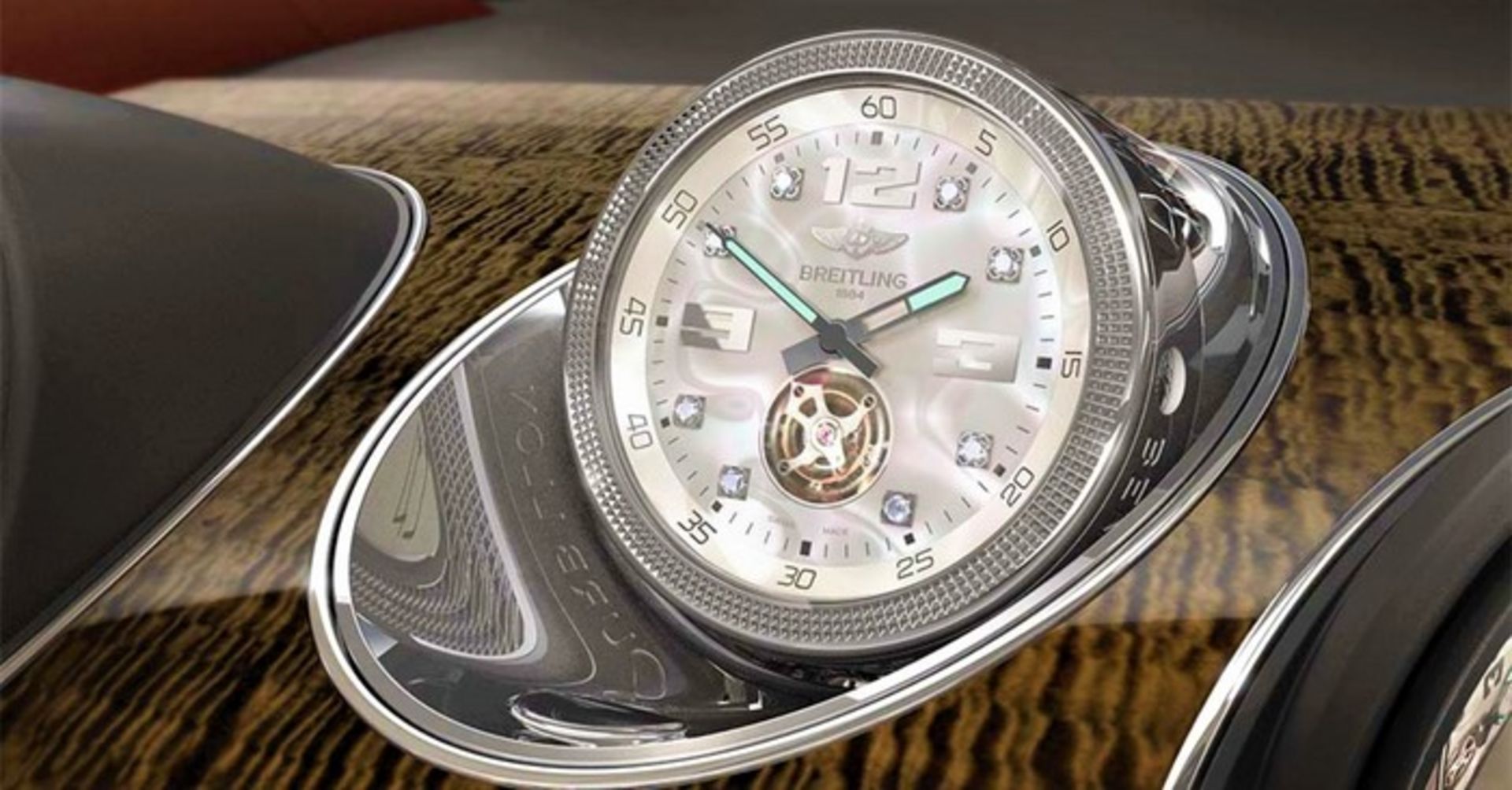 breitling clock in bentley