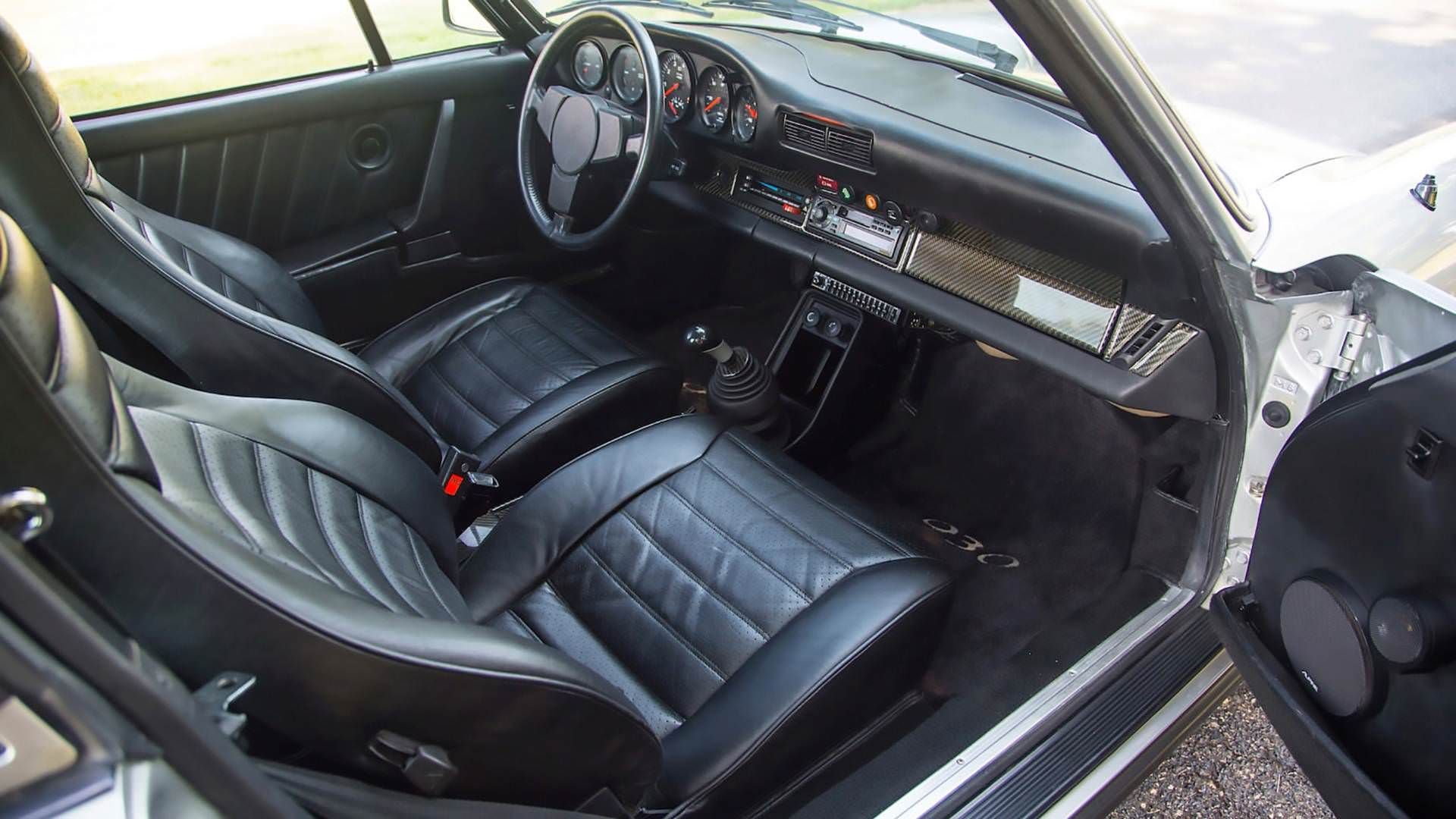 Porsche 911 / پورشه 911