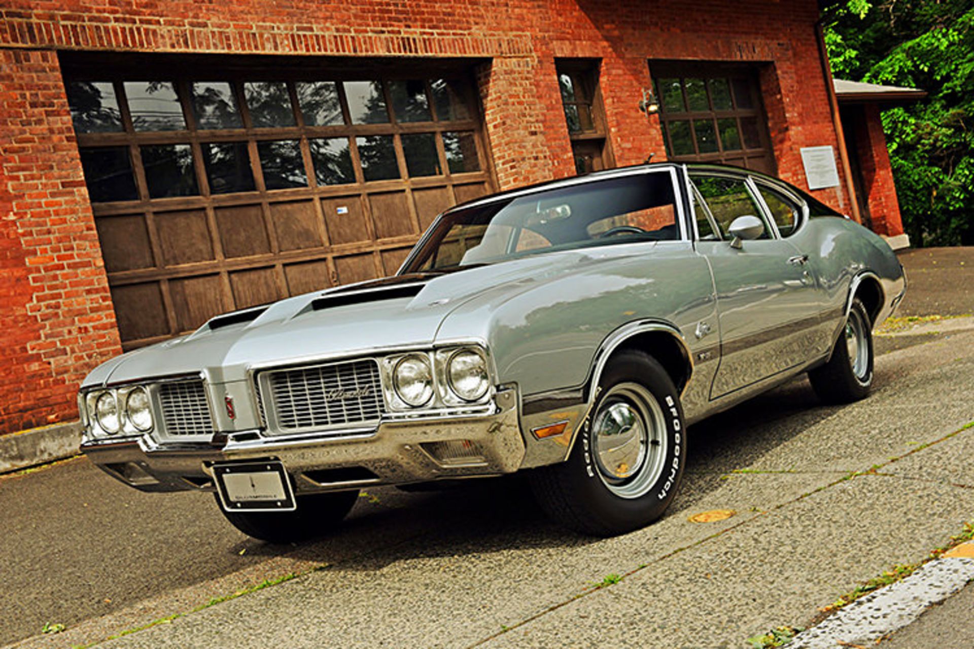 Oldsmobile Cutlass