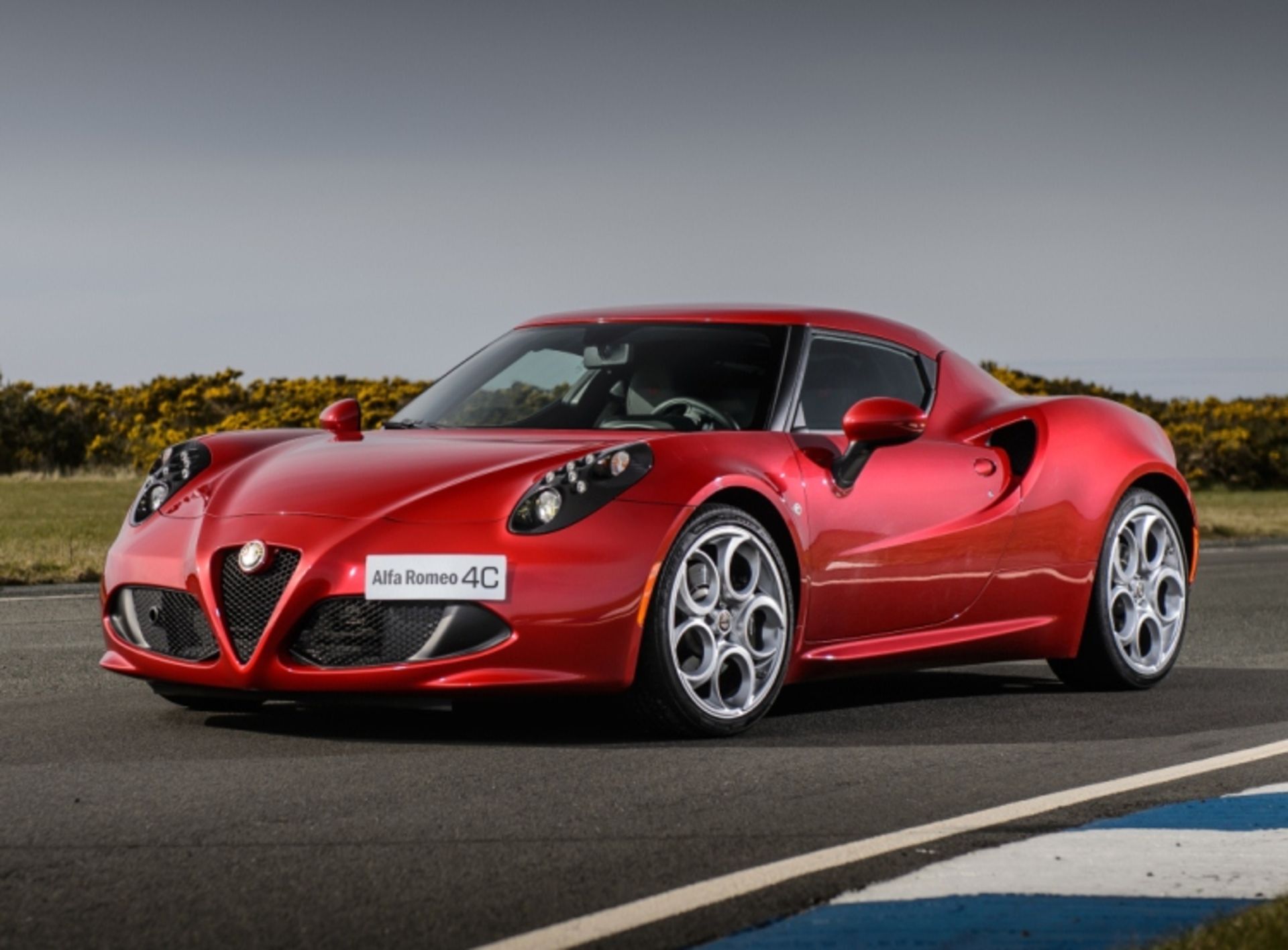 َAlfa romeo 4C