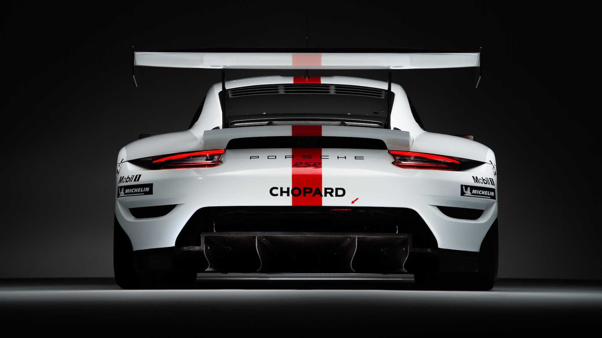 Porsche 911 RSR