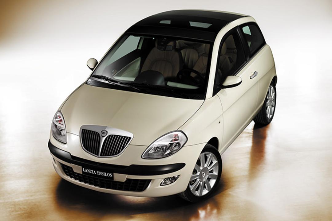 Lancia Ypsilon