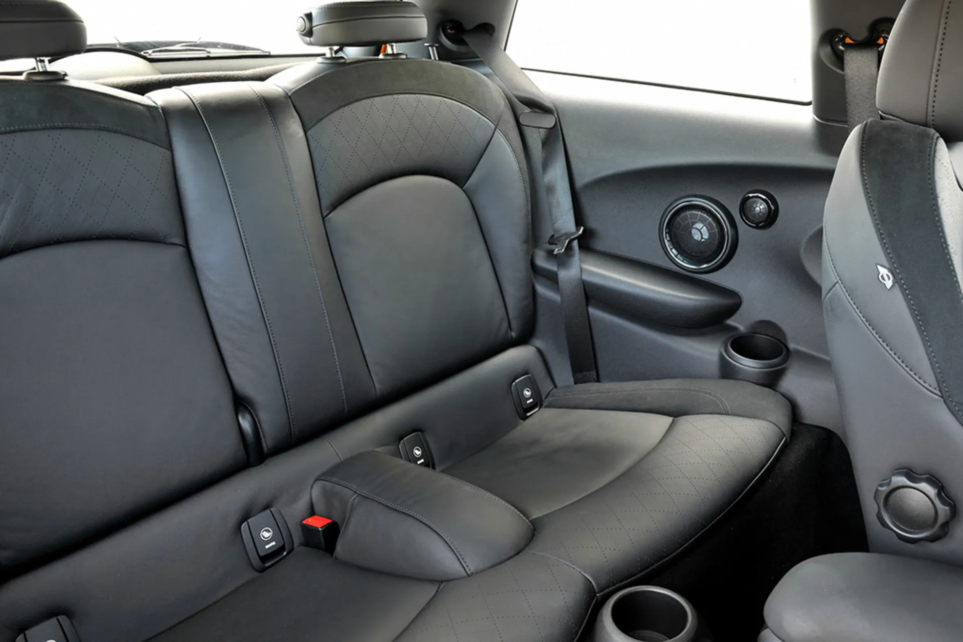 Mini cooper  مینی پرشیا خودرو