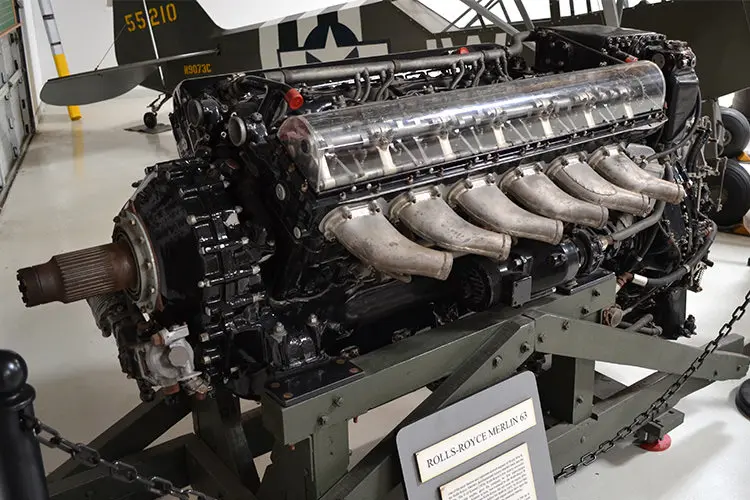 V12 Engine