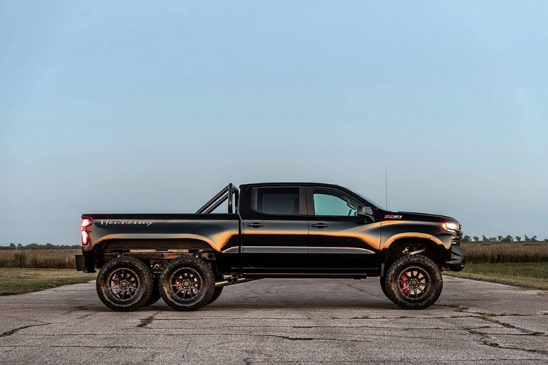 Hennessey Chevrolet Silverado Goliath 6×6 / هنسی شورولت سیلورادو گالیاث