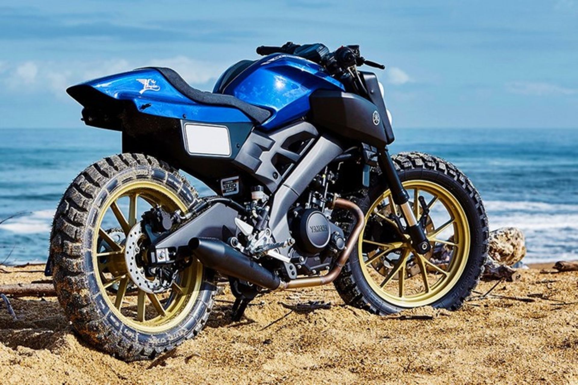 YAMAHA MT-125