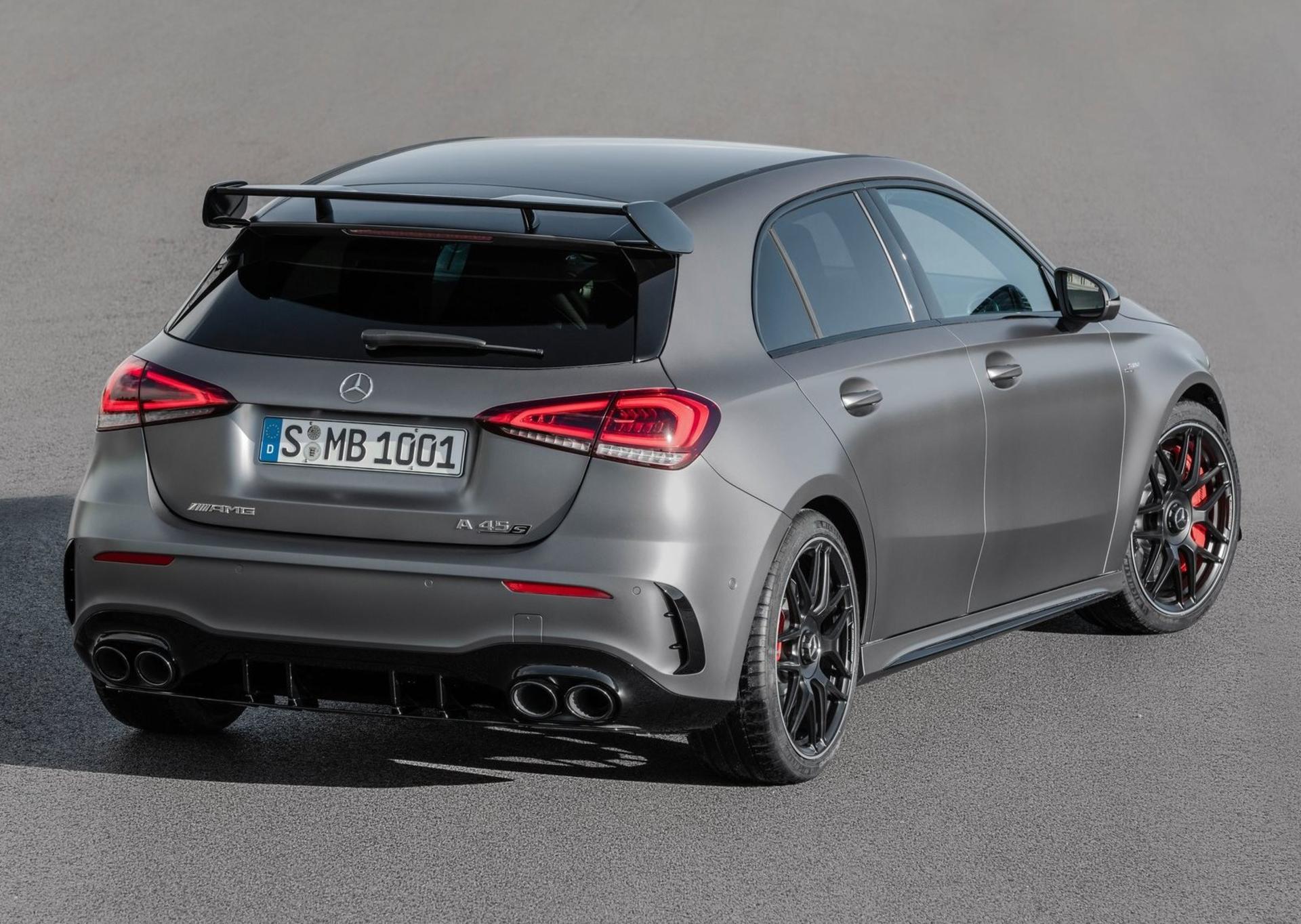 Mercedes-Benz CLA 45 S AMG