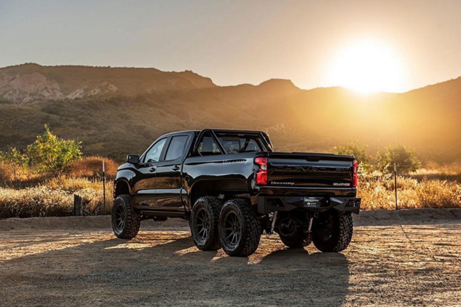 Hennessey Chevrolet Silverado Goliath 6×6 / هنسی شورولت سیلورادو گالیاث