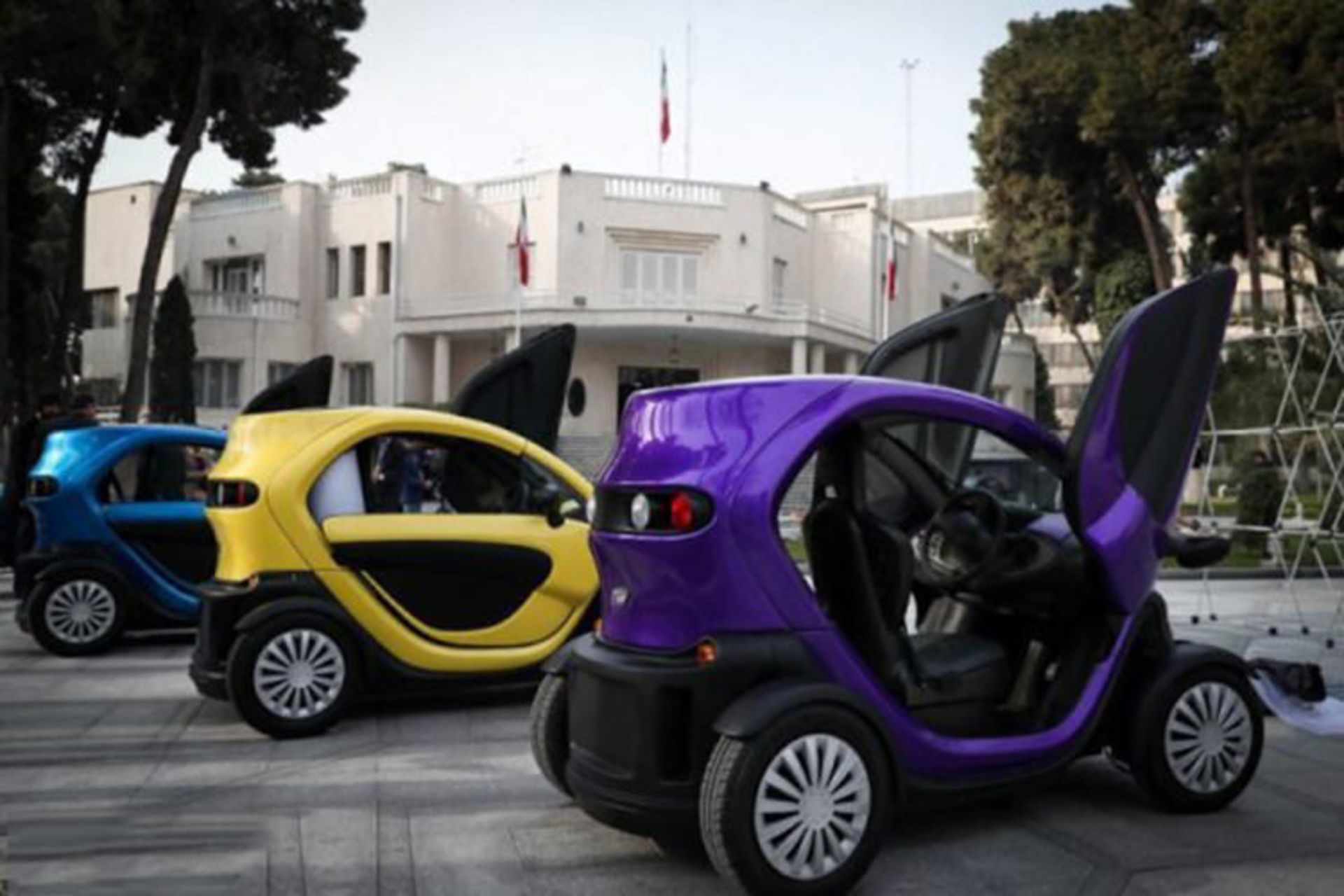 electric car / خودروی الکتریکی ایرانی