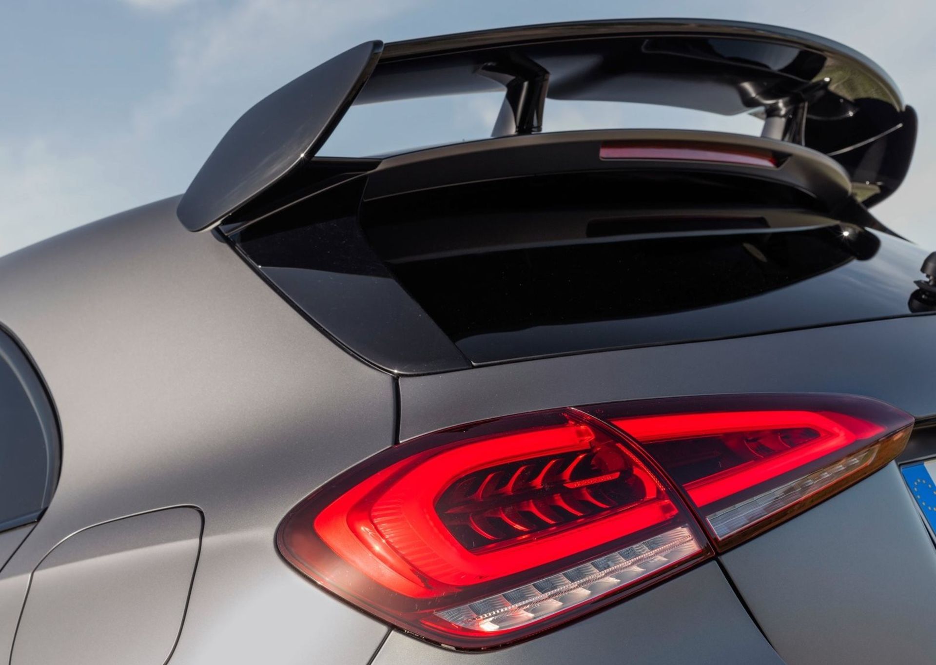 Mercedes-Benz CLA 45 S AMG