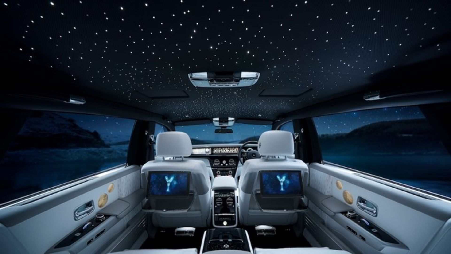 2019 Rolls Royce Phantom starlight headliner