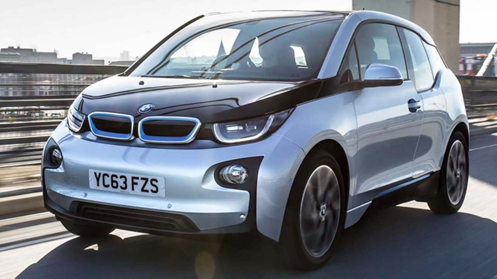 BMW i3 / بی ام و