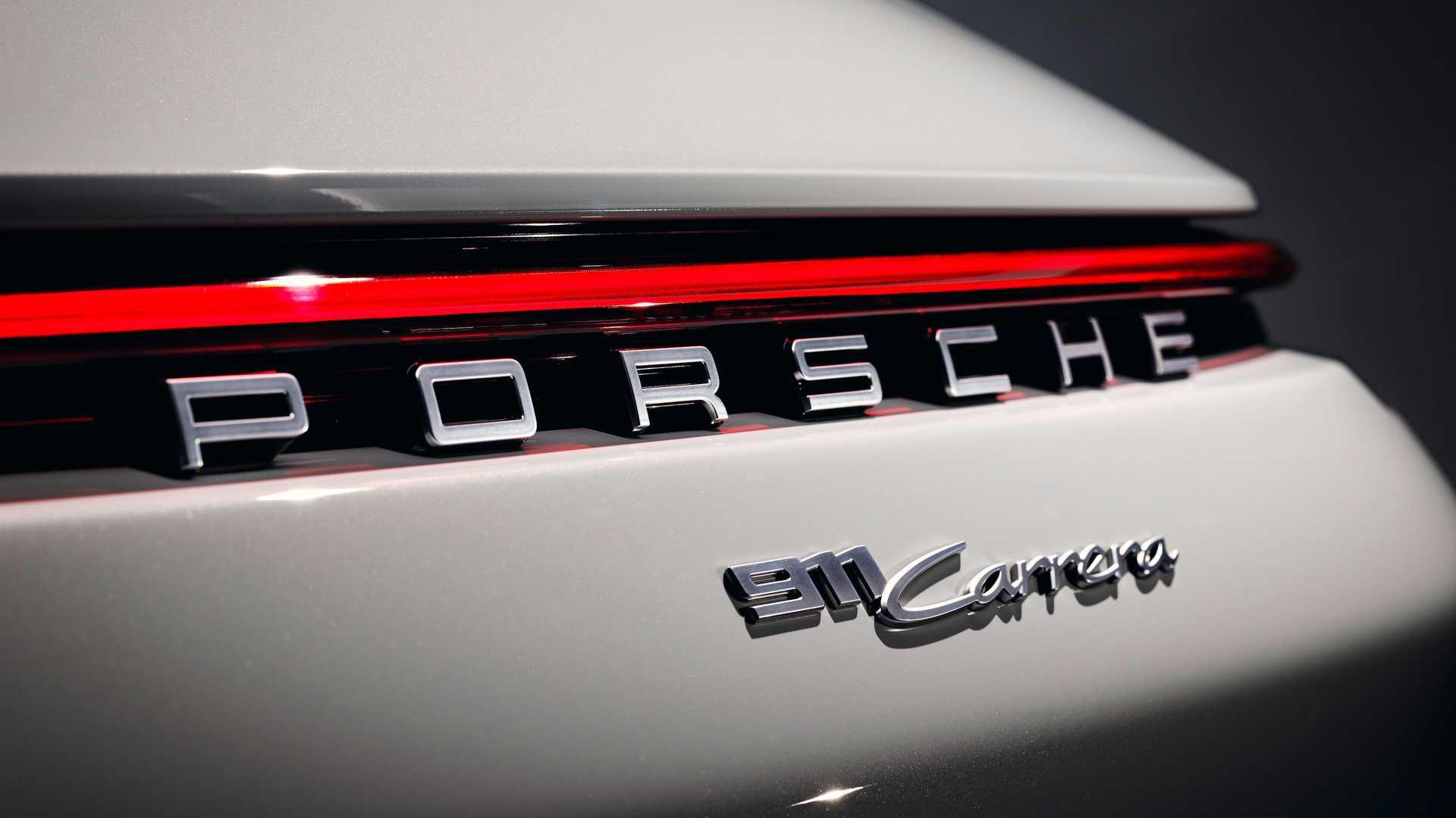 2020 Porsche 911 Carrera / پورشه 911 کاررا