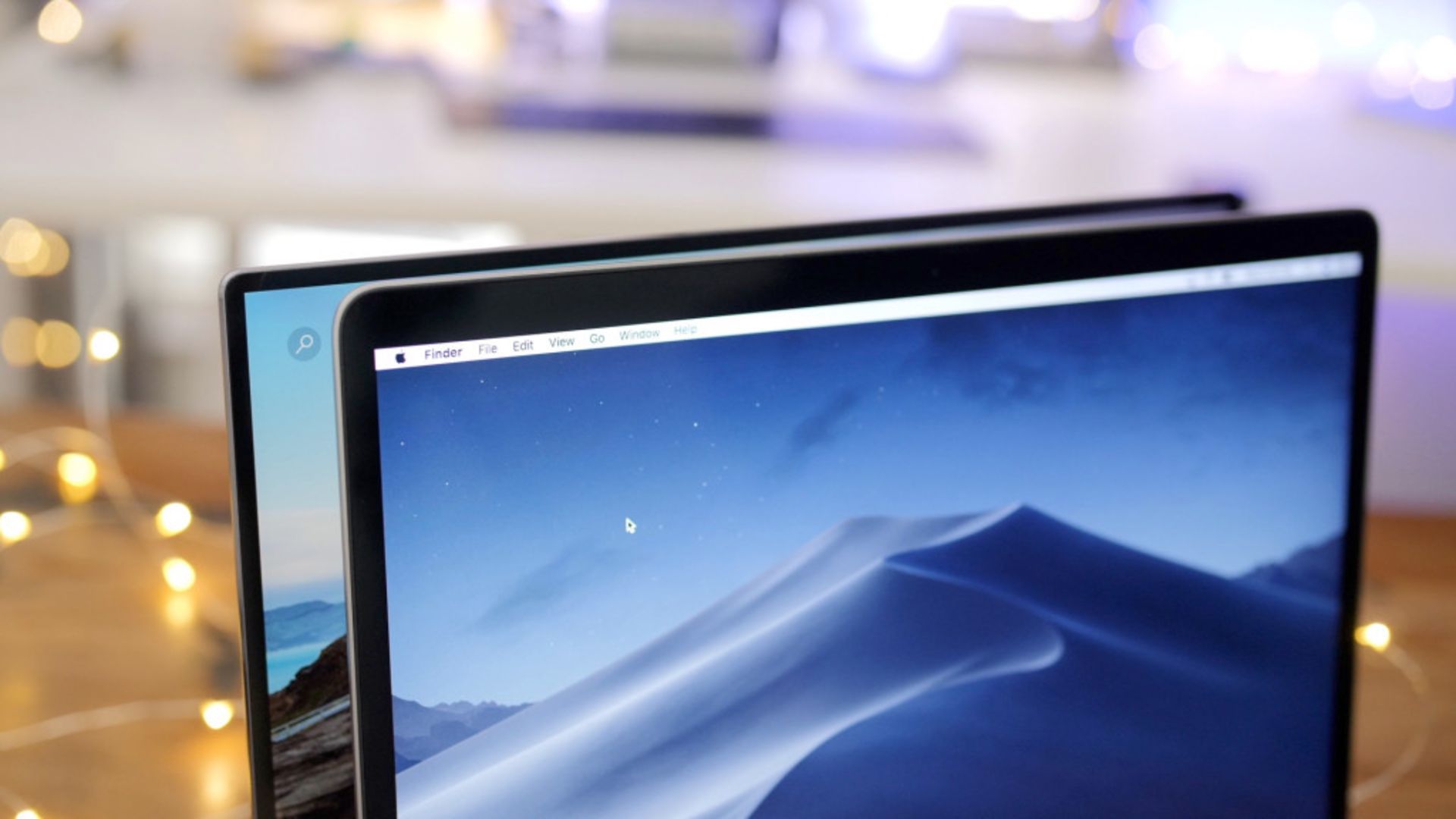 میت‌ بوک ایکس پرو / مک بوک پرو 