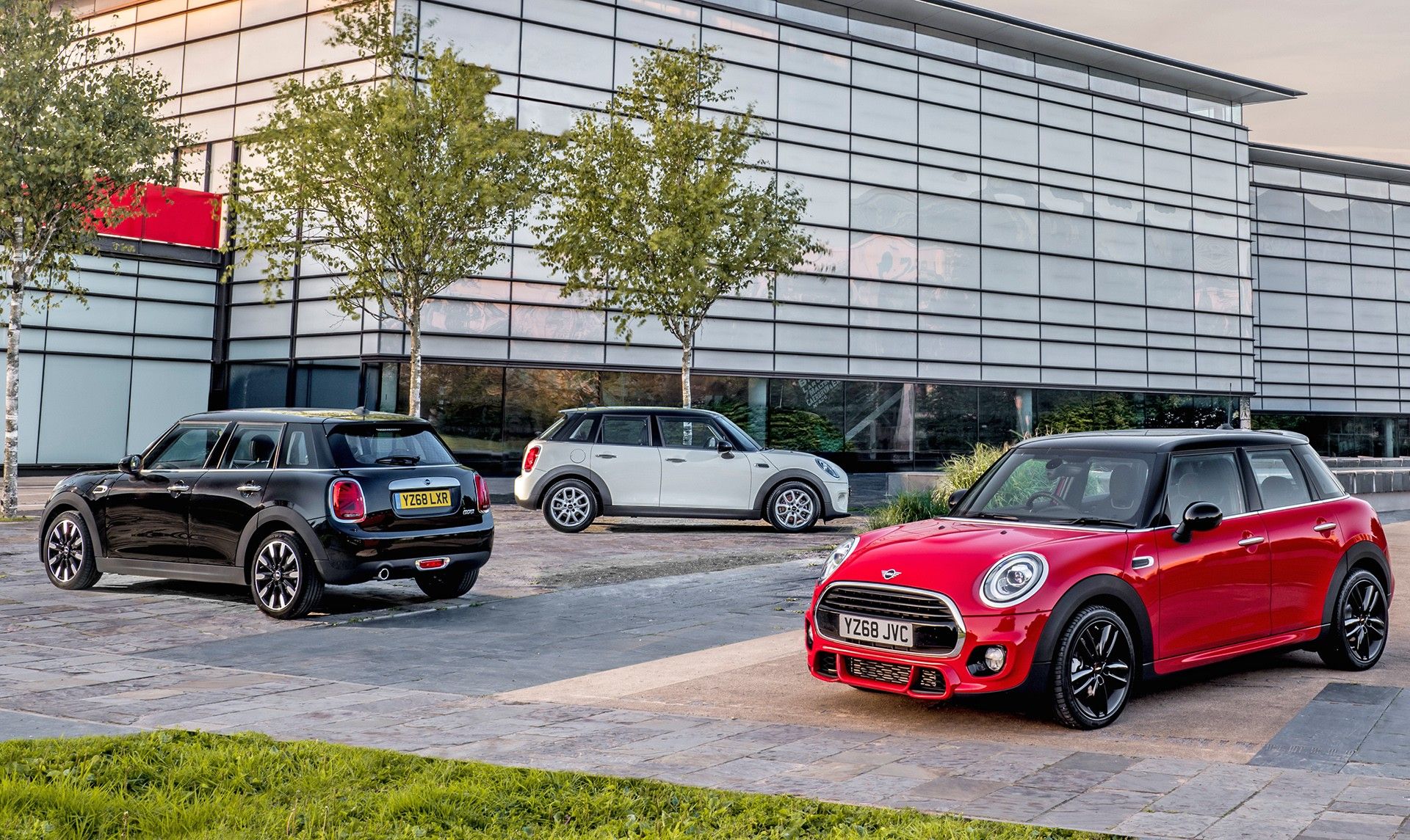 Mini cooper  مینی پرشیا خودرو