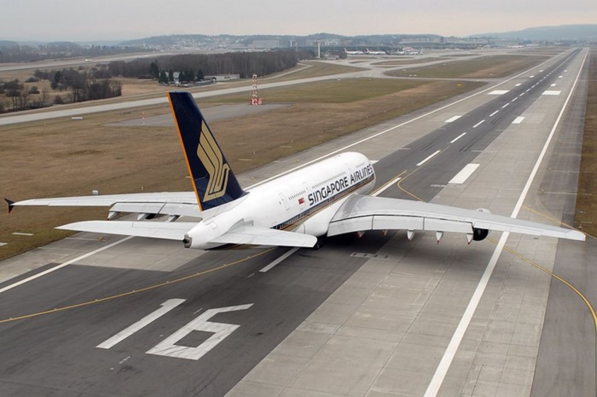 airbus a380