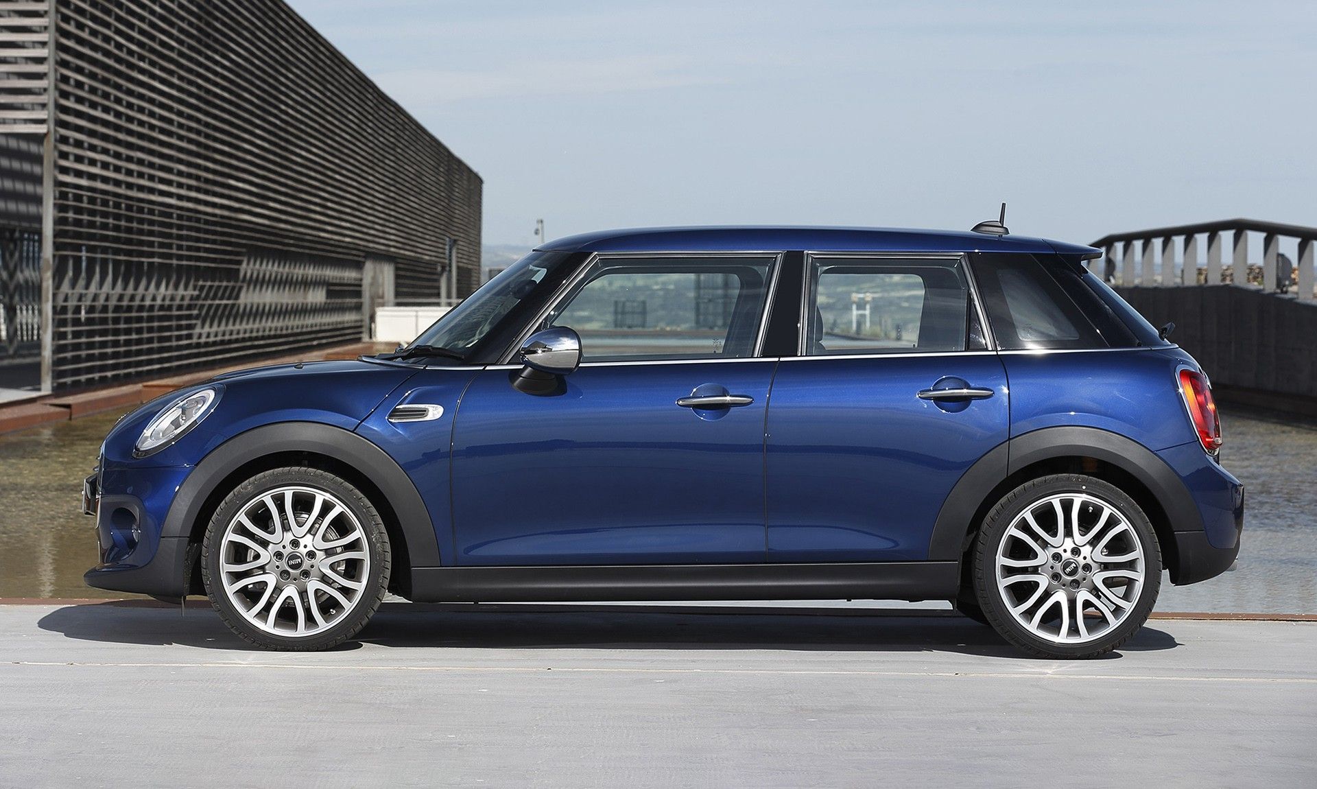 Mini cooper  مینی پرشیا خودرو