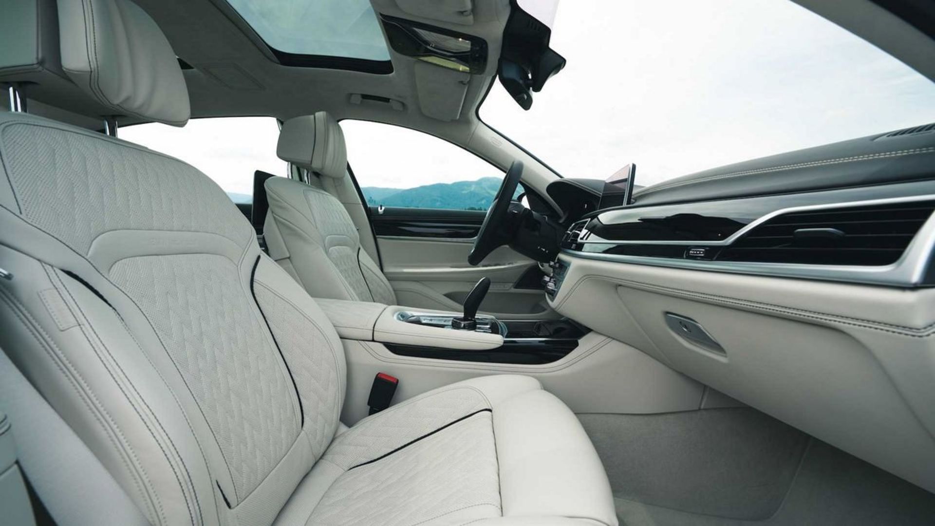 Alpina B7