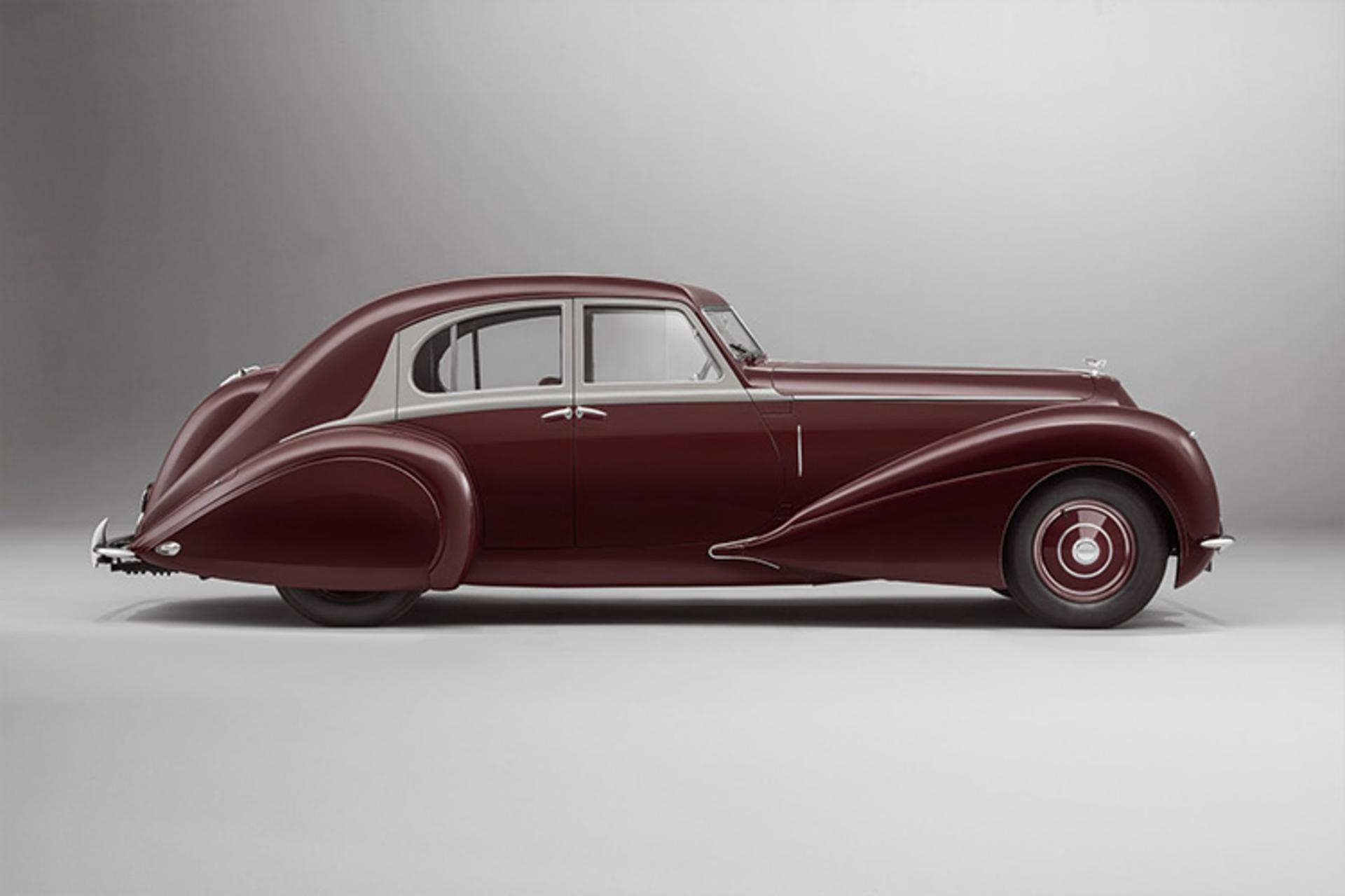 بنتلی کورنیش / Bentley Courniche