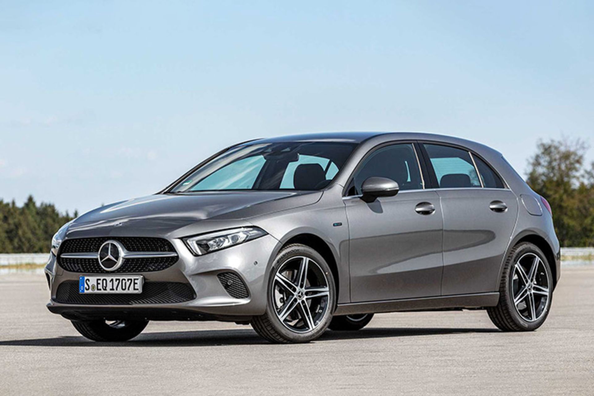 مرسدس بنز کلاس A و B پلاگین هیبریدی