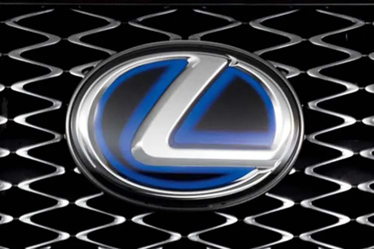 Lexus / لکسوس