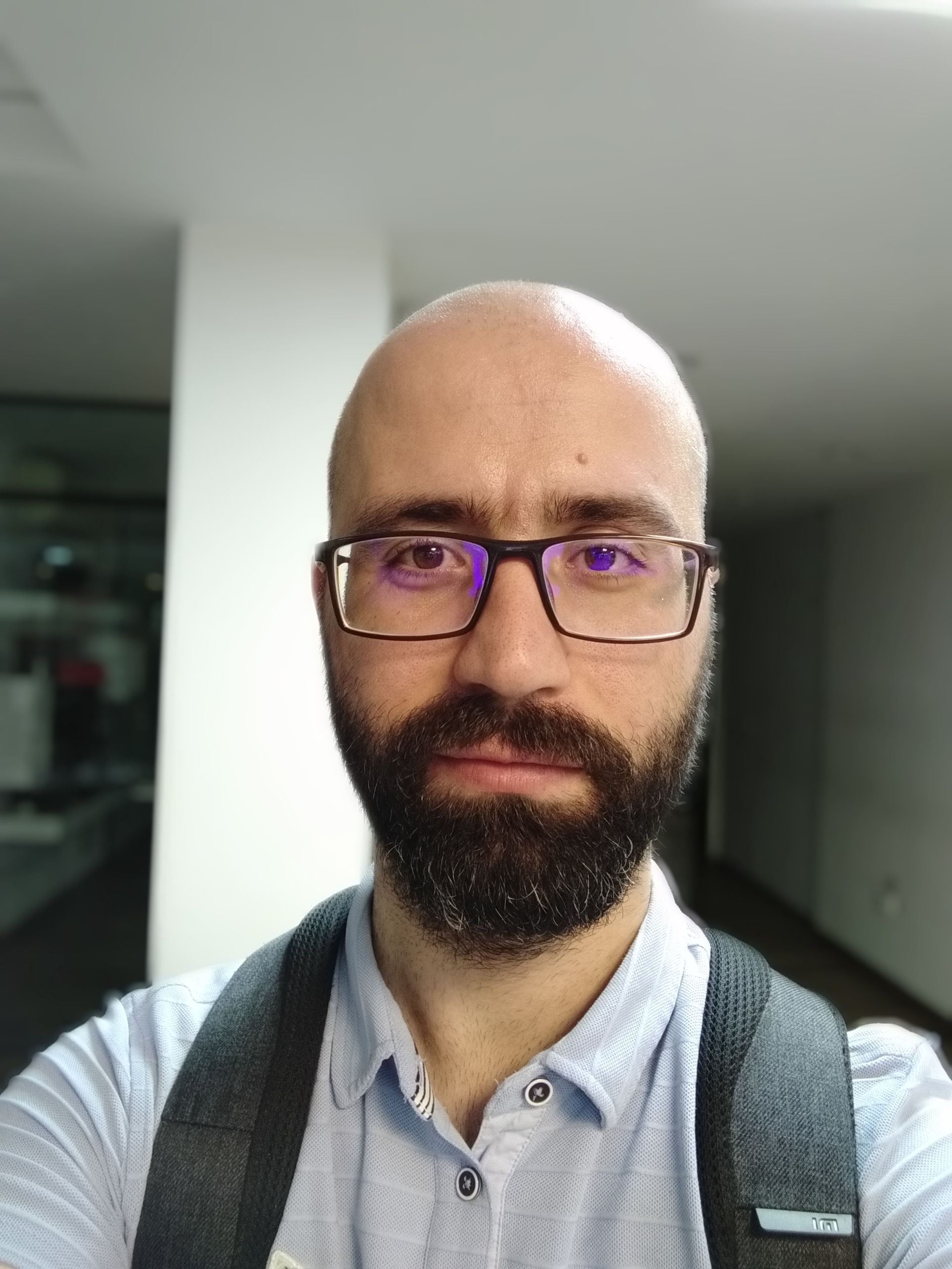 سلفی گرفته شده با ردمی ۷