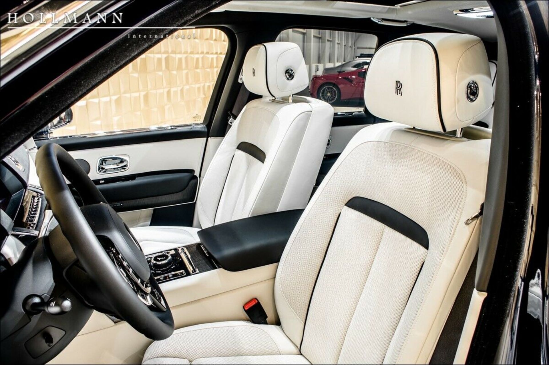 رولزرویس کالینان/ Rollsroyce cullinan