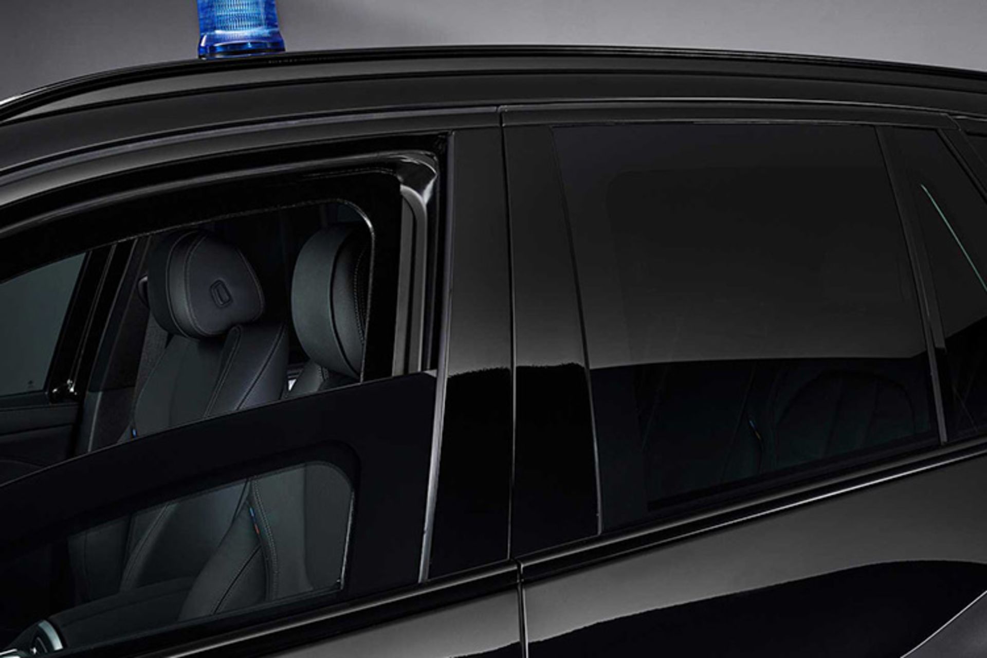 بی ام و X5 Protection