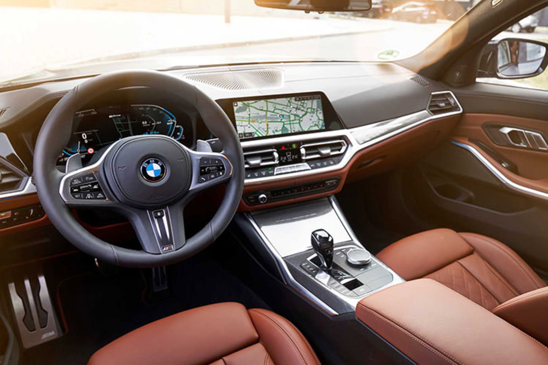 2020 BMW 330e Plug-In Hybrid / بی ام و پلاگین هیبریدی
