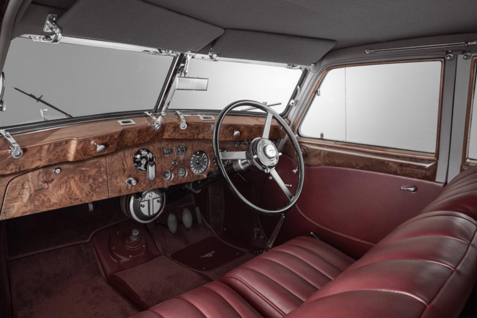 بنتلی کورنیش / Bentley Courniche