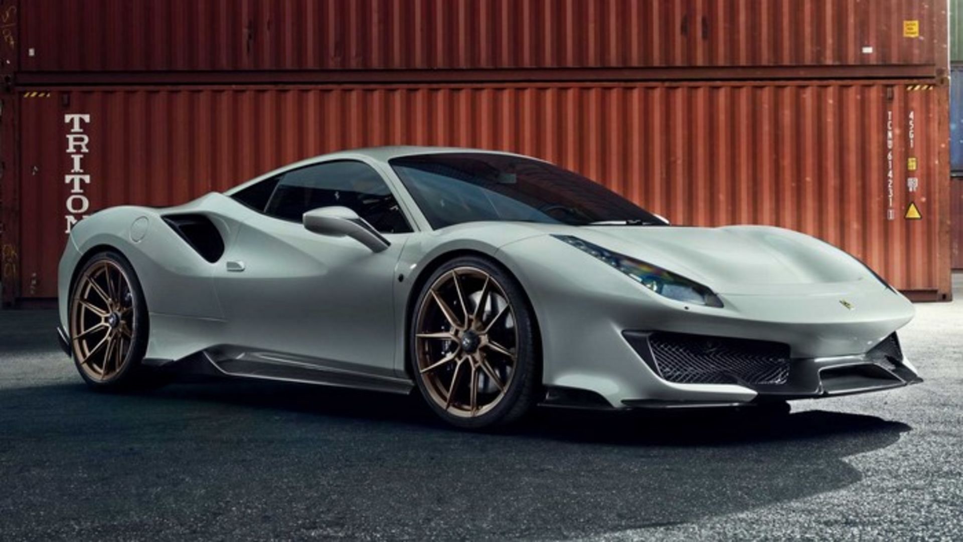 Ferrari 488 Pista by Novitec