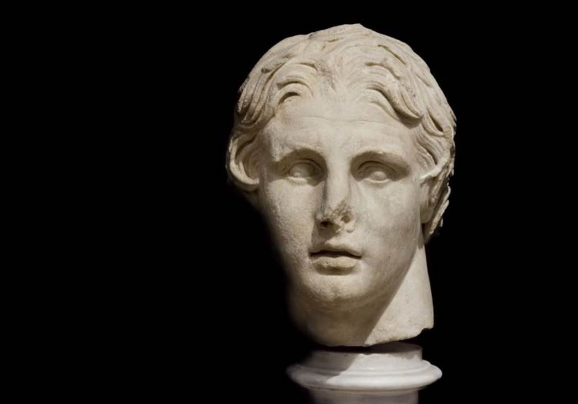 کشف اتفاقی سَردیس فراموش‌شده اسکندر مقدونی