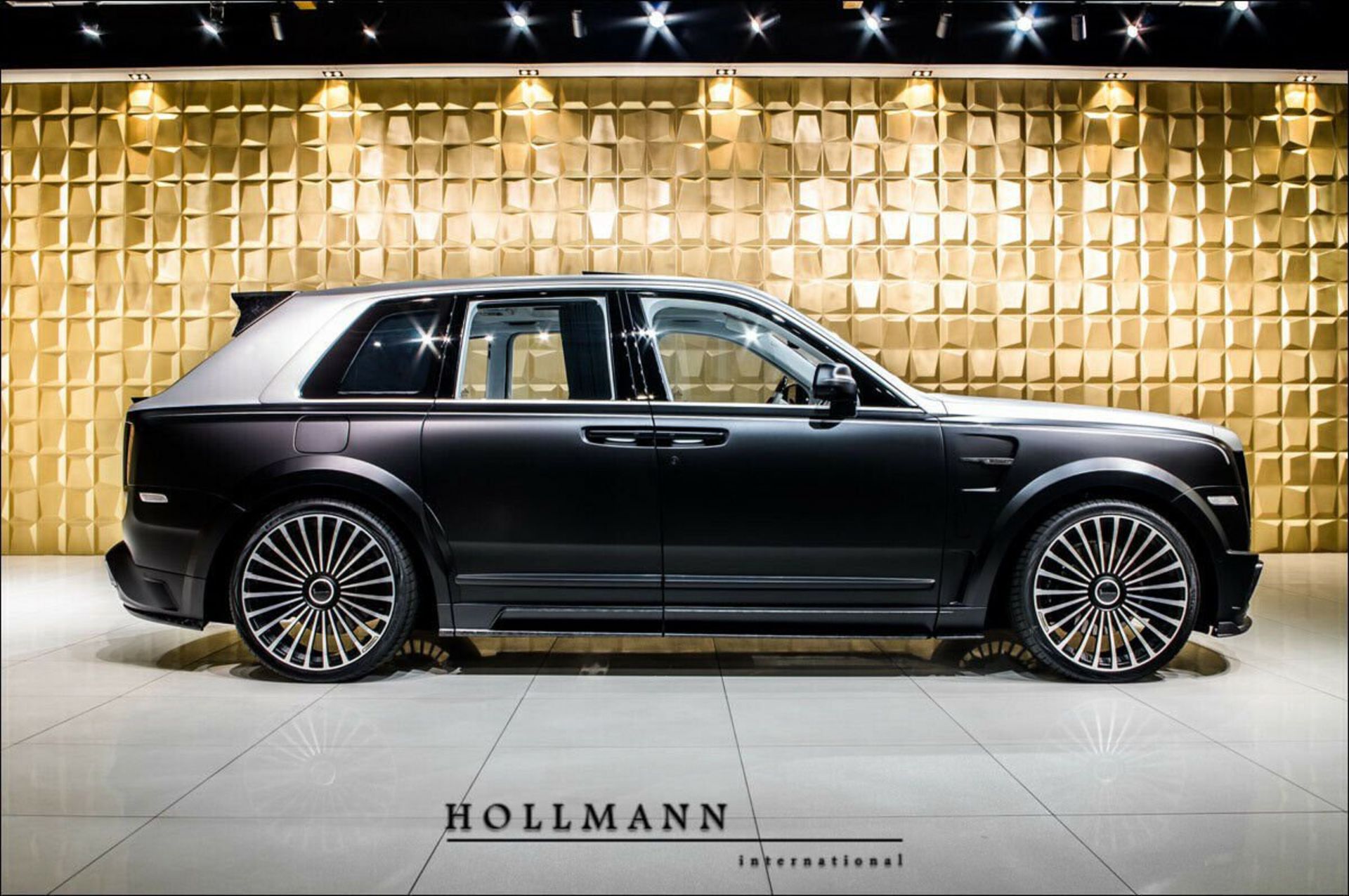رولزرویس کالینان/ Rollsroyce cullinan
