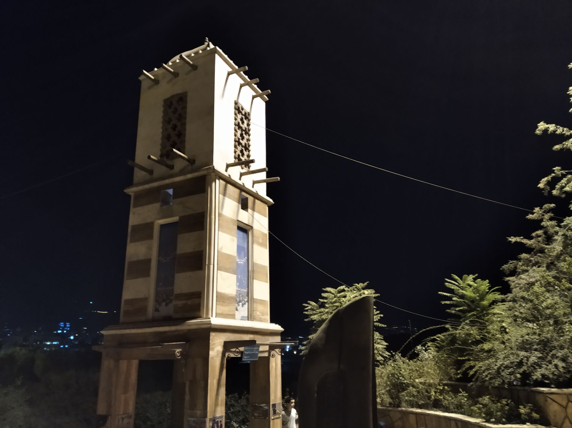 نمونه عکس شب ردمی ۷ ای شیائومی - حالت Photo