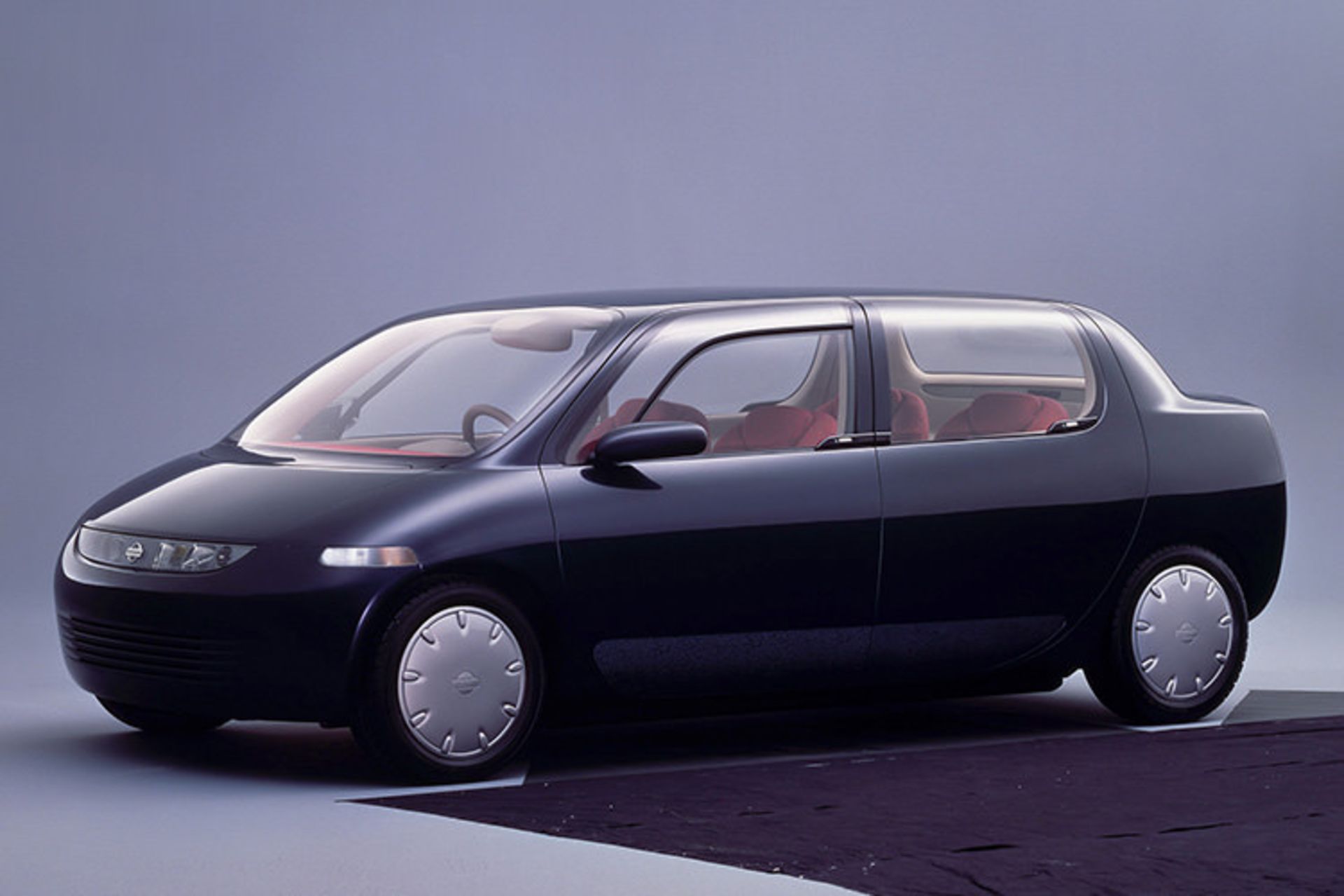 Nissan Boga