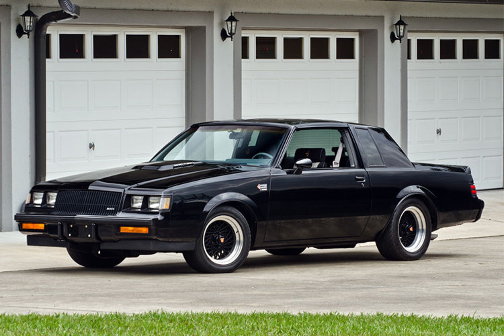 Buick Regal GNX