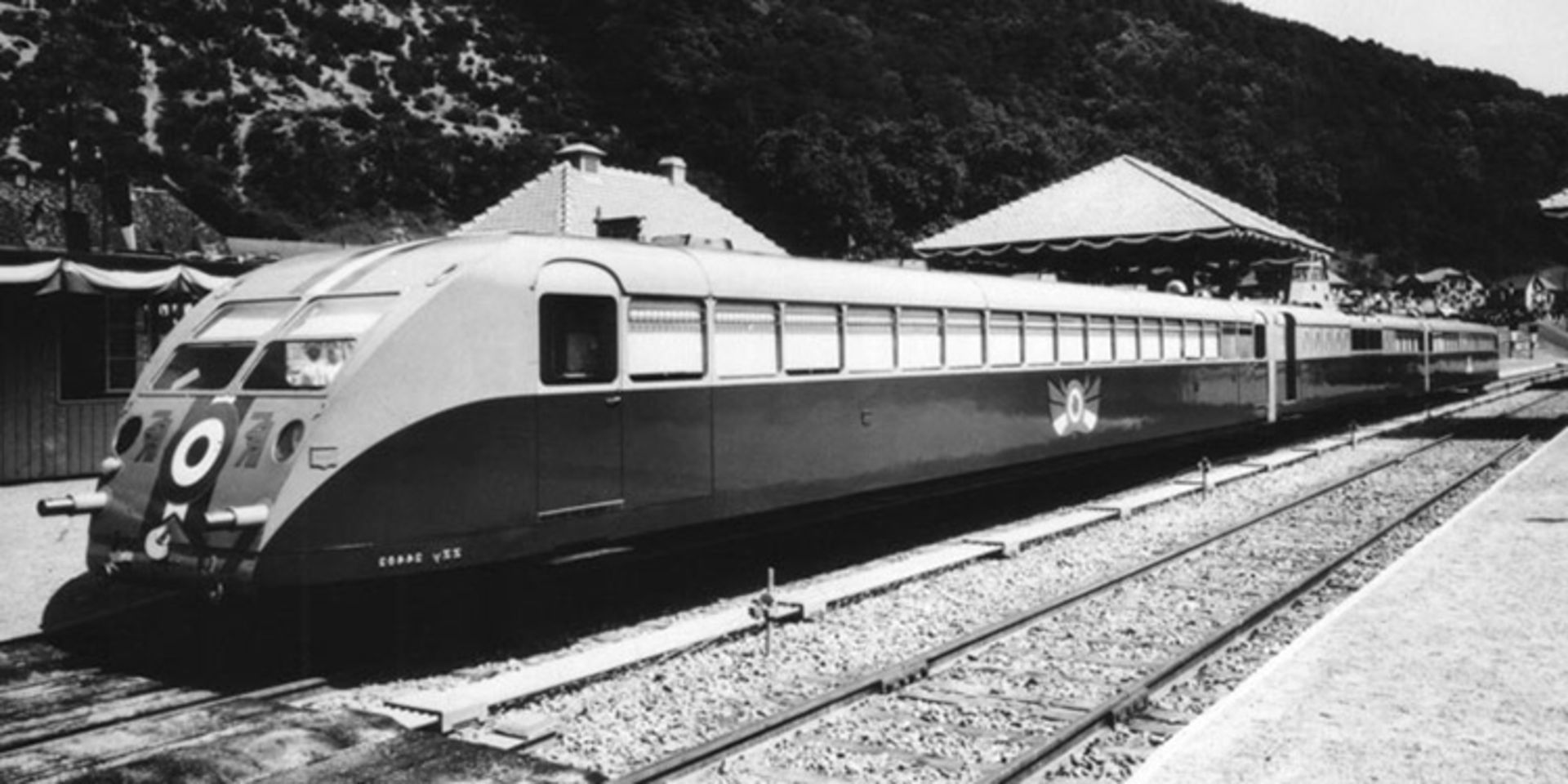 bugatti autorail train 