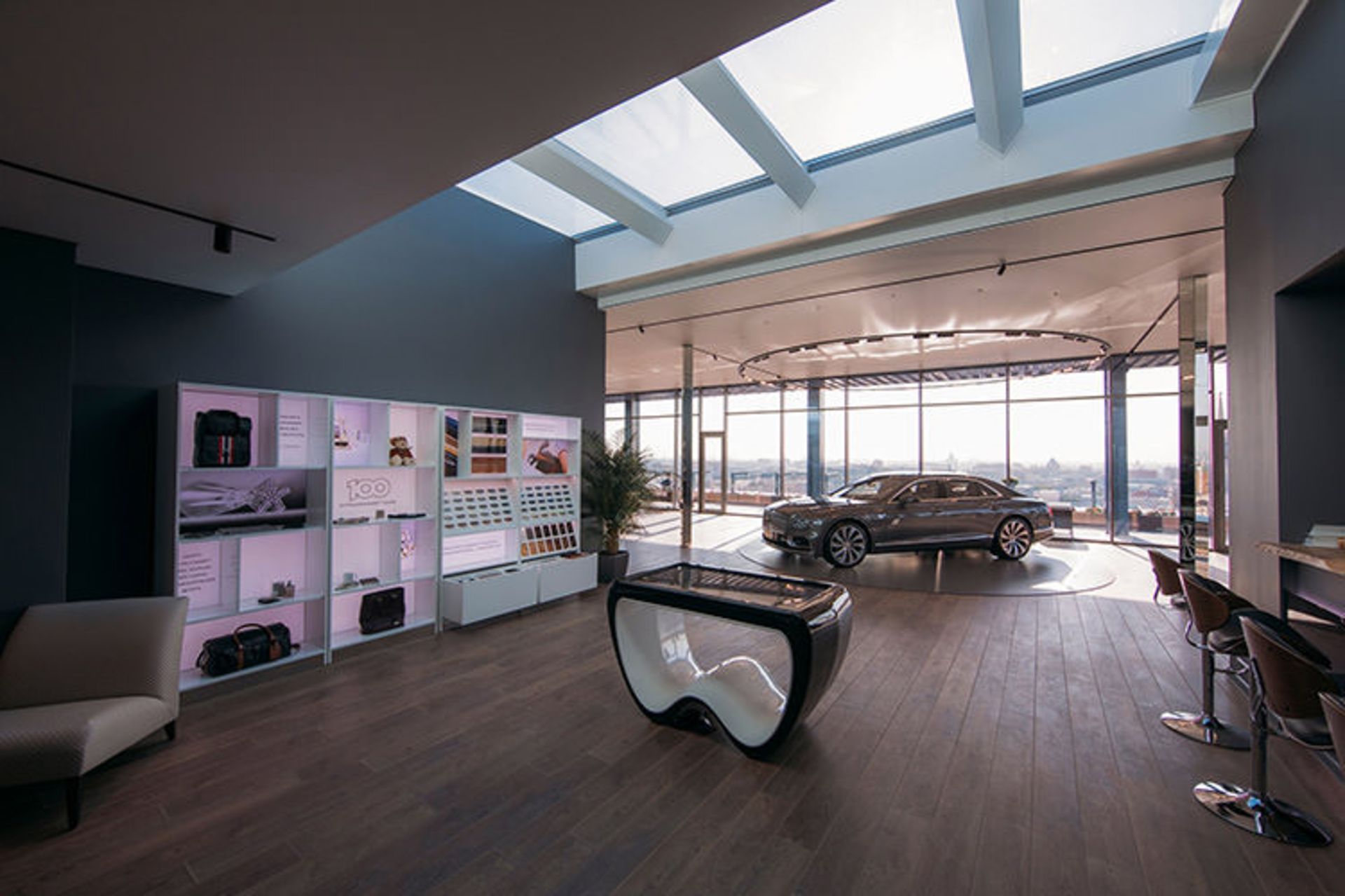 Bentley Flying Spur / بنتلی فلایینگ اسپر