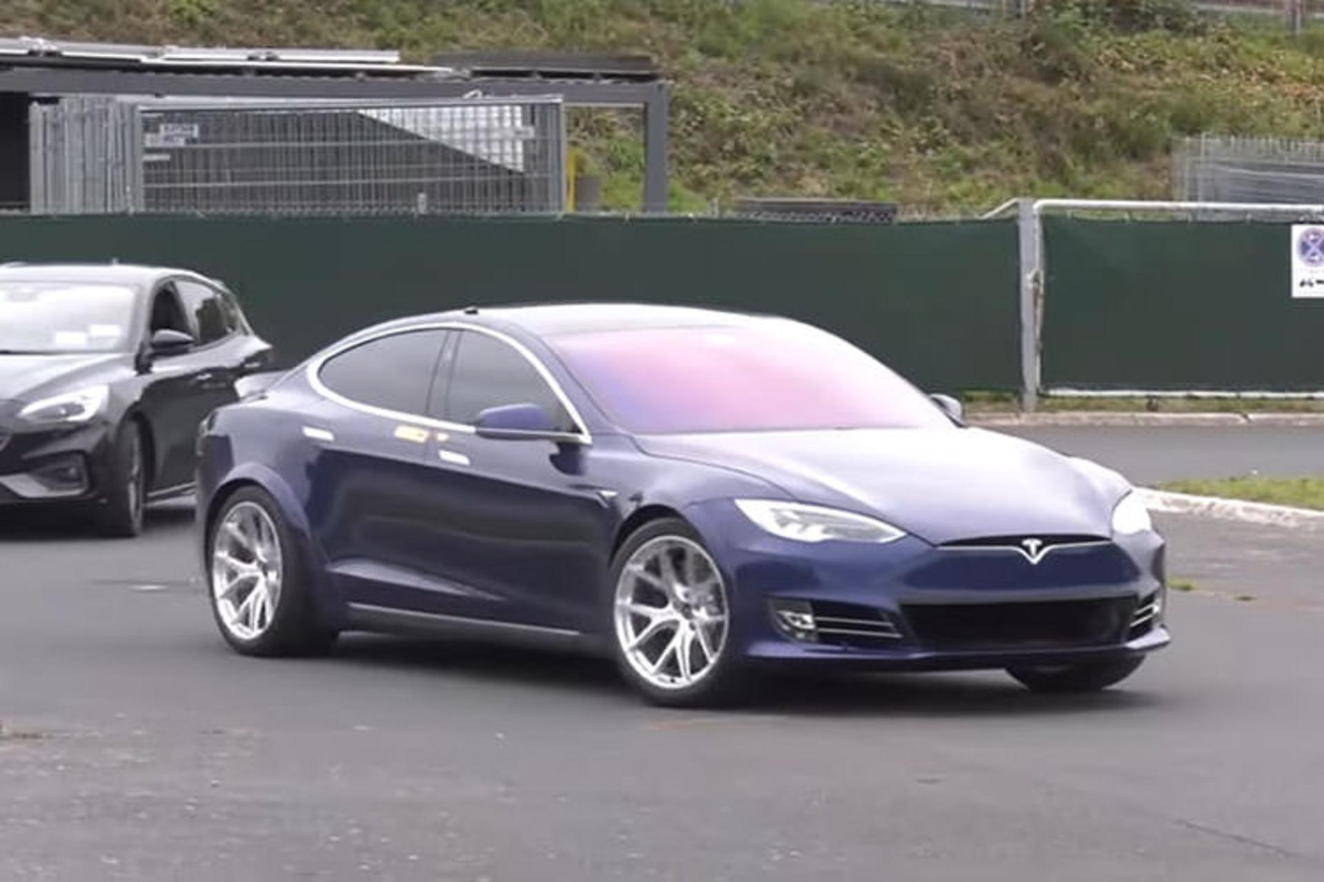 Tesla Model S / تسلا مدل اس